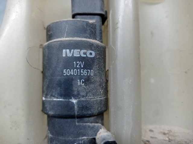  Depósito de limpiaparabrisas Iveco Daily 3
