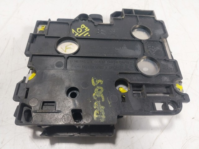 Estabilizador de voltaje Opel 9810858280