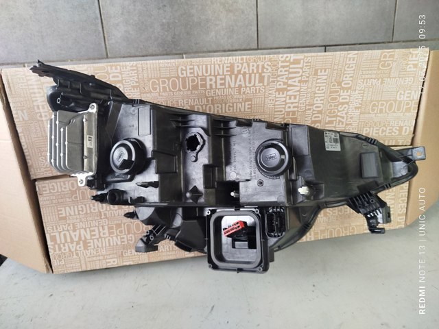 260602075R Renault (RVI) Faros