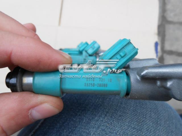 Inyector-bomba Toyota 2325028080