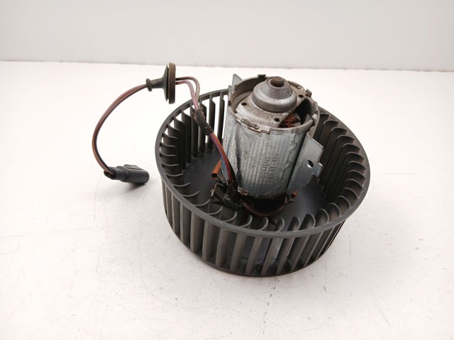 Ventilador interior Ford 96FW18565AF
