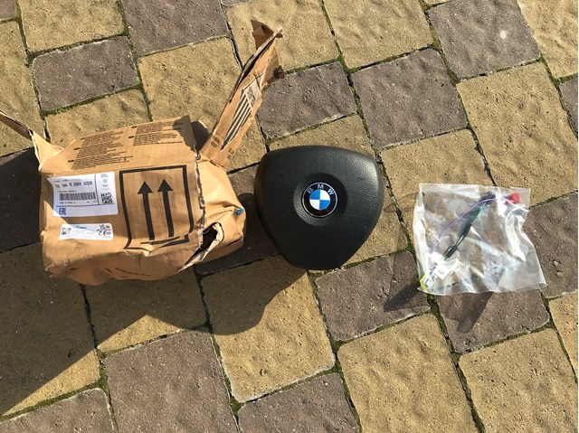  32306884658 BMW