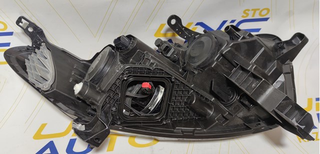 Faro Renault (RVI) 260600479R precio, desde 359,74 EUR