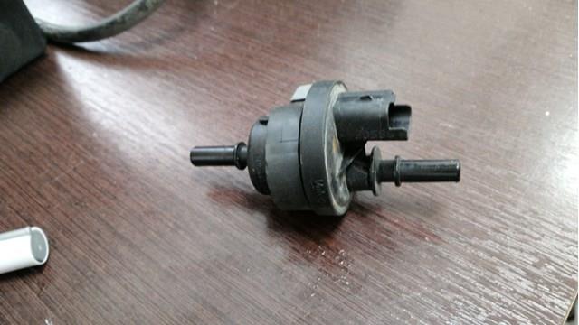 Valvula de purga del canister 2580119A Renault (RVI)