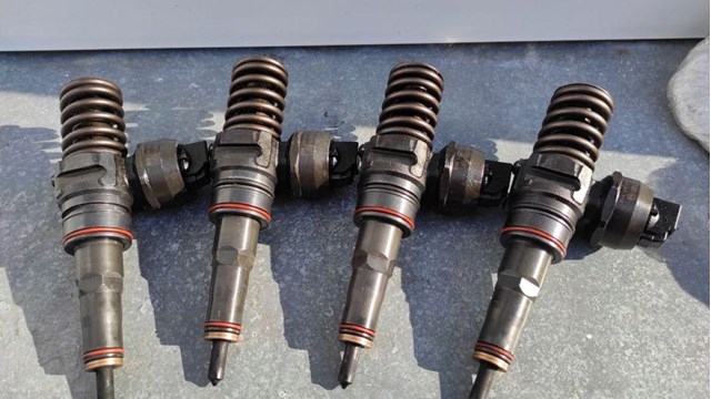 0414720037 Bosch Inyector de combustible