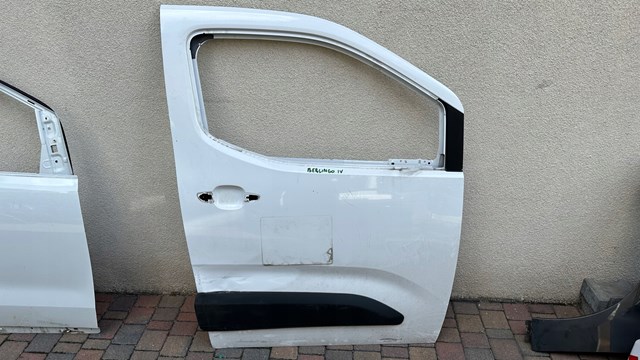 Comprar 9856199580 Peugeot/Citroen Puerta delantera derecha