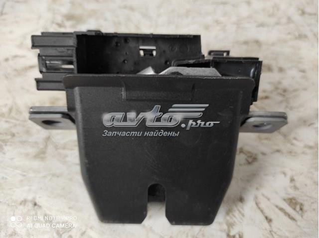 Cerradura de maletero GJ547843102AA Ford
