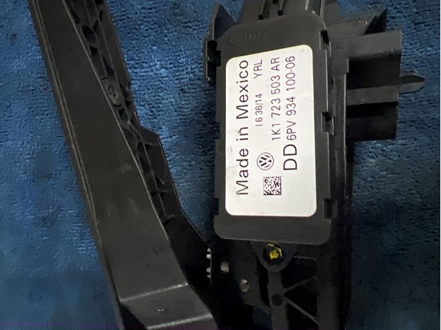Juego de cubrepedales VAG 1K1723503