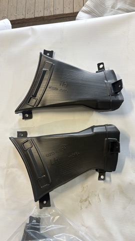 Conducto de aire del disco de freno derecho 622526RA0A Nissan/Infiniti