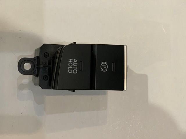 Comprar BDGF66EP0A Mazda Interruptor del freno de estacionamiento electromecánico