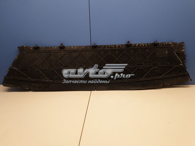 Deflector de aire inferior del radiador 5NA121341 VAG