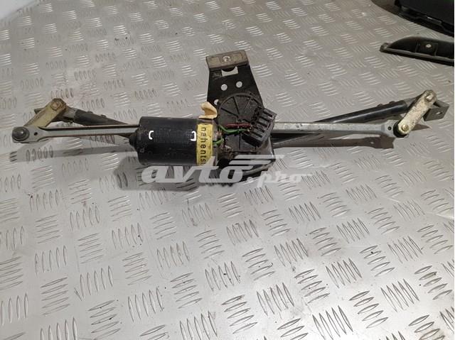 Motor limpiaparabrisas 0390241097 VAG