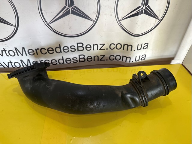 6510900242 Mercedes tubo flexible de aire de sobrealimentación superior izquierdo