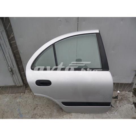 821009M730 Nissan puerta trasera derecha