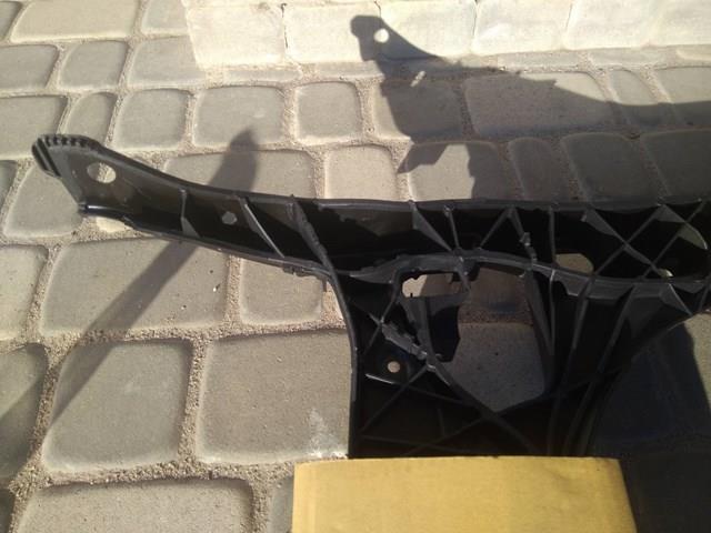 Panel de soporte del radiador y montaje de faros Polcar 13E1041 precio, desde 95,28 EUR