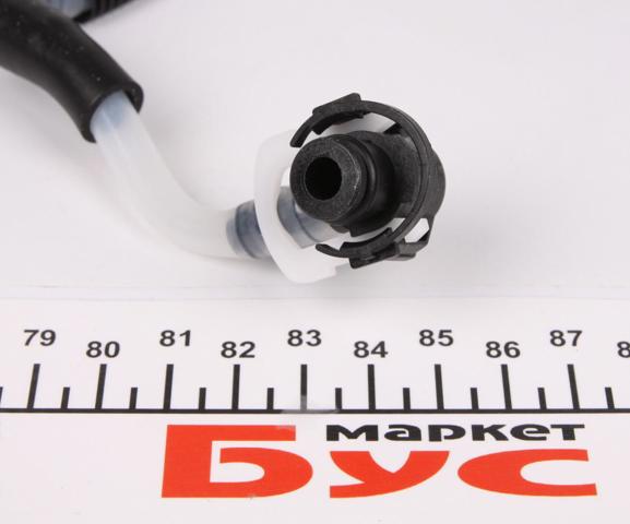 Tubería de retorno de combustible de los inyectores 6120702632 Mercedes