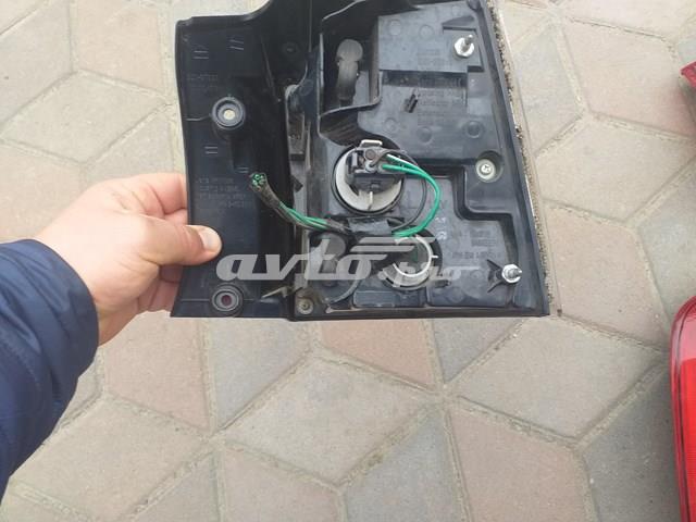 Comprar 22087813 Mitsubishi Piloto trasero izquierdo