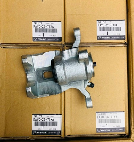 Pinza de freno trasera izquierda Mazda KAY02671XA