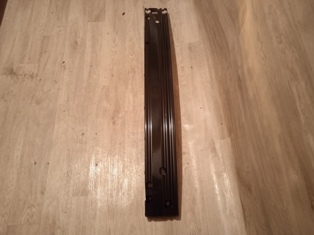 Refuerzo de parachoques delantero Polcar 27X1073 precio, desde 81,66 EUR