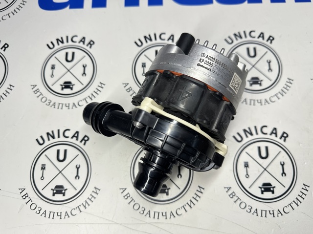 Bomba de agua eléctrica auxiliar A000500650080 Mercedes