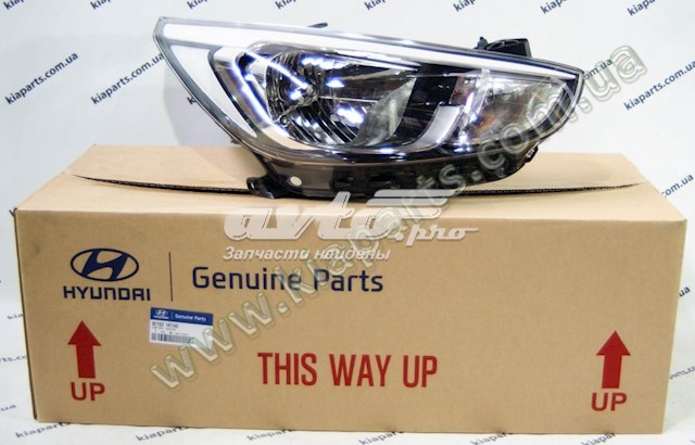 921021R740 Hyundai/Kia Luz derecha
