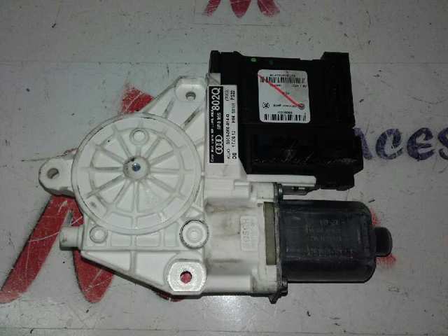8P0959802Q VAG 