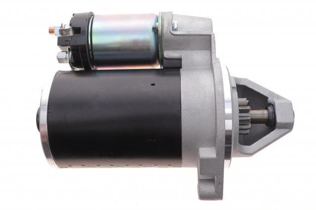 Motor de arranque F032110352 Cargo