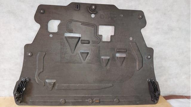 Protección motor / empotramiento 31378306 Volvo