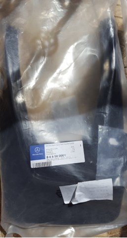 Faldillas guardabarros traseros B66580001 Mercedes