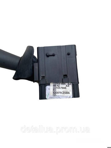 8200792584 Renault (RVI) Conmutador derecho de la columna de dirección