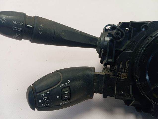 Conmutador derecho de la columna de dirección Peugeot/Citroen 98312609ZD precio, desde 185,13 EUR