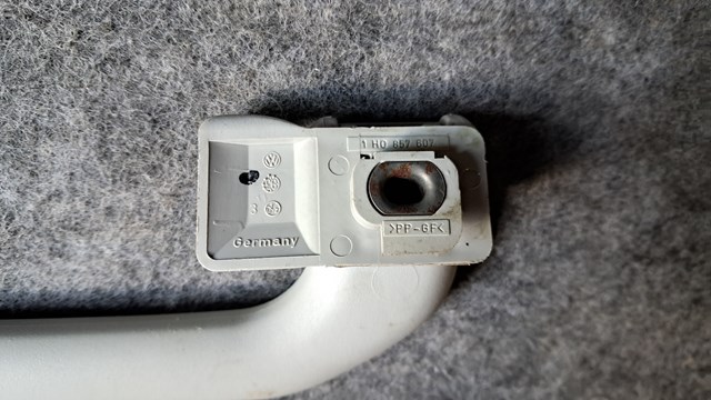 1H0857607 VAG 