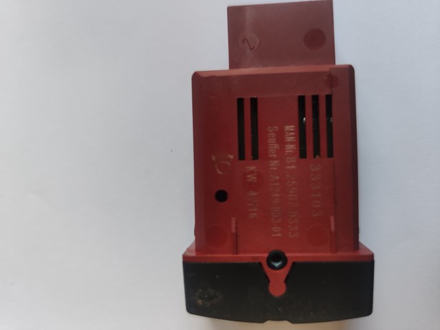 Botón del regulador de altura de faros MAN 81259070333 precio, desde 33,40 EUR
