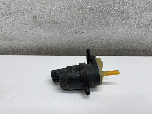 Comprar 13248320 General Motors Bomba de agua limpiaparabrisas, delantera