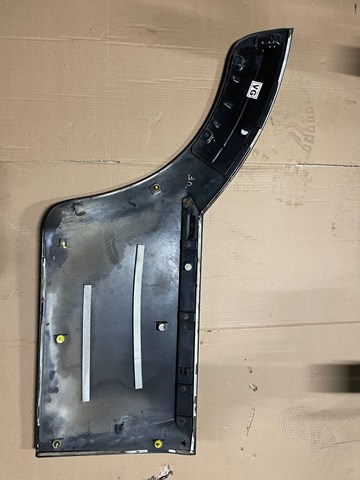 Moldura inferior de la puerta trasera izquierda para Hyundai Terracan (HP)