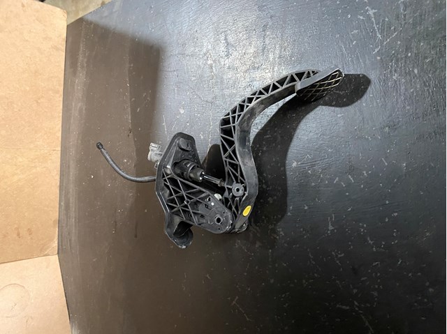 Pedal de embrague Seat Ibiza V