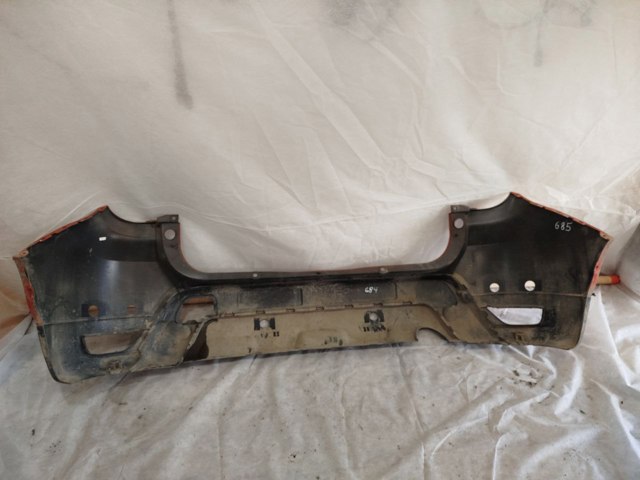 Parachoques trasero 850222027R Renault (RVI)