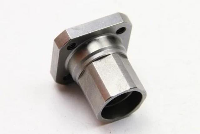TC0380F BGA Brida del cigüeñal