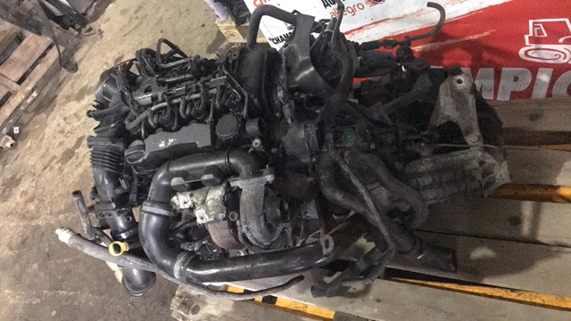 G8DA Ford Motor completo