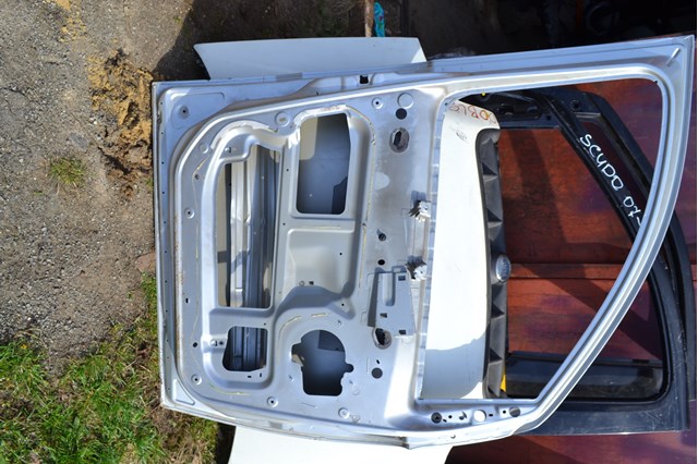 Puerta de coche, delantera, izquierda Fiat/Alfa/Lancia 1400427488 precio, desde 257,00 EUR