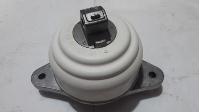 2212406417DB Market (OEM) soporte motor izquierdo