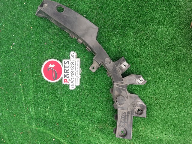 9826095680 Peugeot/Citroen Soporte superior del marco del radiador