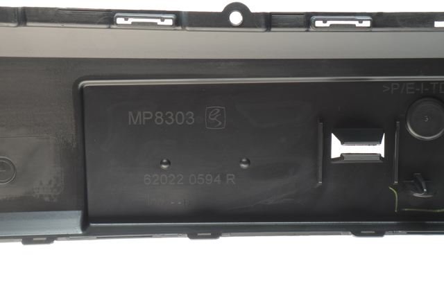 Parachoques delantero Renault (RVI) 620222140R precio, desde 192,47 EUR