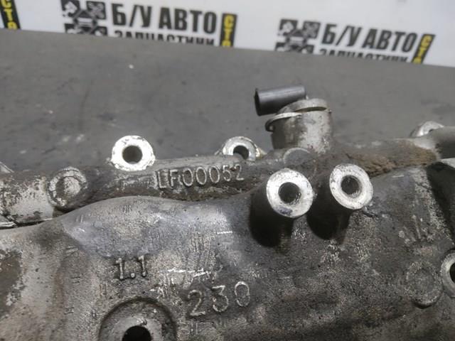 LF00052 Mercedes 