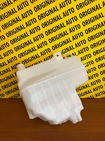 Comprar Depósito de limpiaparabrisas Mazda CX-30  DM