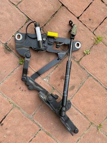 724988709 BMW 