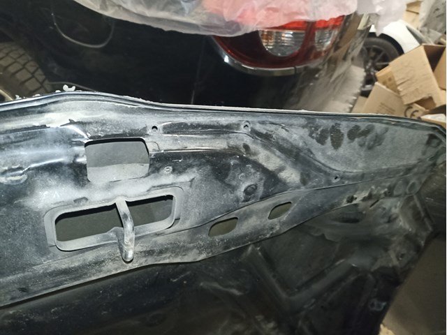  Capó Mitsubishi Galant 9
