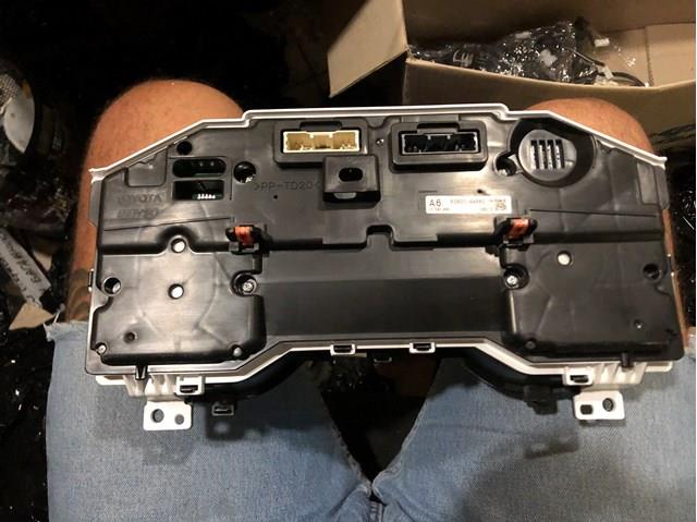 Comprar 838004A660 Toyota Cuadro instrumentos