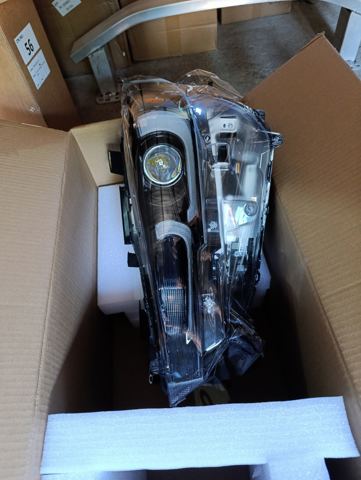 Comprar KPF351041A Mazda Faro delantero izquierdo