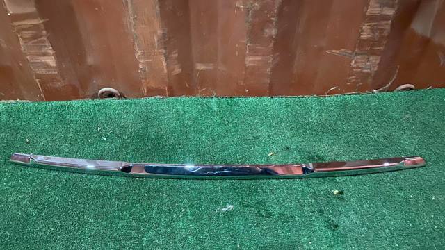 Q3760401 Q-fix Moldura de parachoques trasero